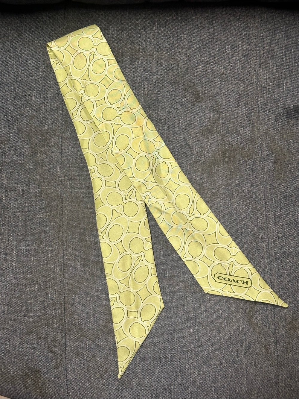 Coach Signature Patterned Skinny Scarf / Twilly - Picture 3 of 7